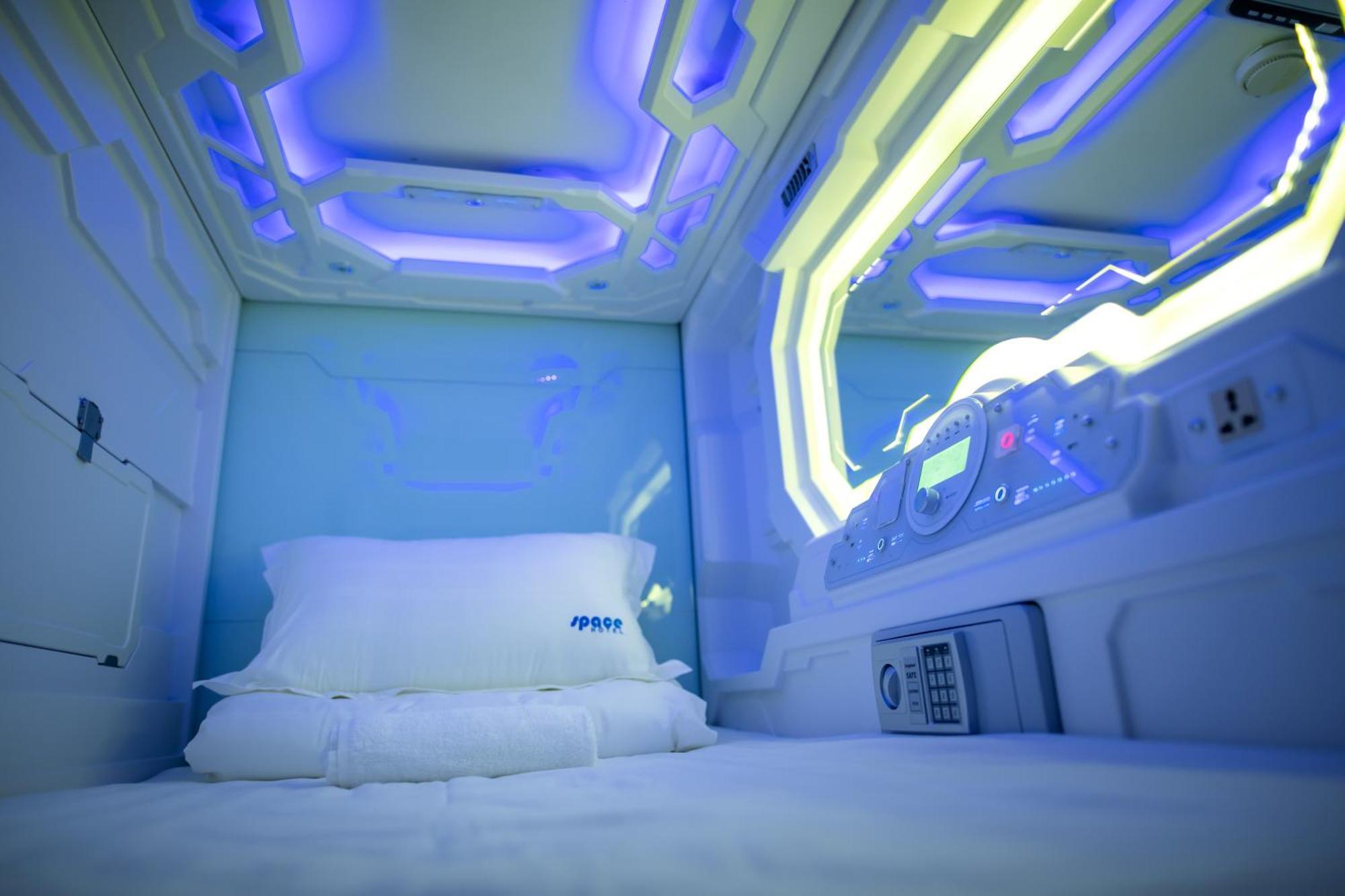 Space Hotel Kl Sentral Kuala Lumpur Exteriör bild